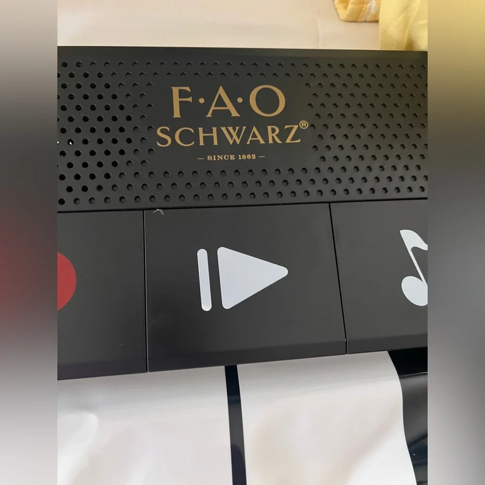 FAO SCHWARZ Giant Dance-On Piano Mat